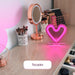Lámpara decorativa LED en forma de corazón, funciona a pilas.
