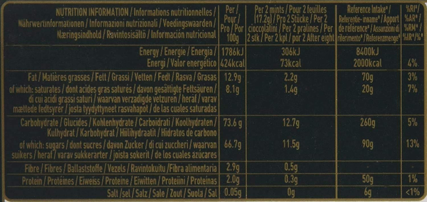 After Eight de Nestlé, la clásica caja de 300g con finas láminas de exquisito chocolate negro que envuelven un cremoso y refrescante relleno de menta, con cacao sostenible. After Eight - lateral