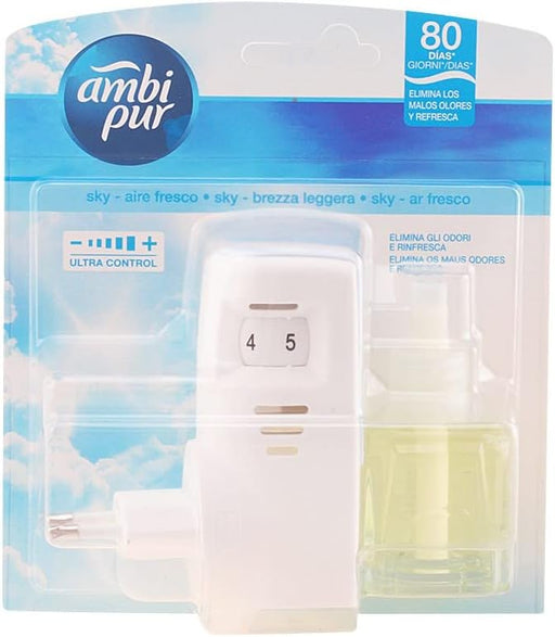 Kit Completo Ambi Pur Ambientador Eléctrico con fragancia Sky (21,5 ml). Un perfume unisex, fresco y original para eliminar olores y crear un ambiente único. Ambipur - frontal