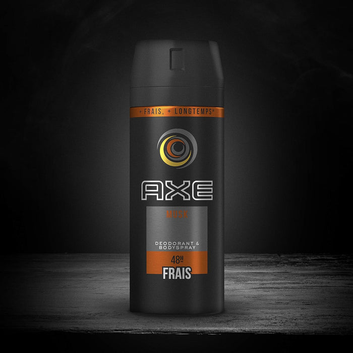 AXE Musk Desodorante Spray Corporal para Hombre, Pack de 6x150ml (900ml). La icónica fragancia a almizcle en un formato ahorro para una protección y frescura total. Axe - uso