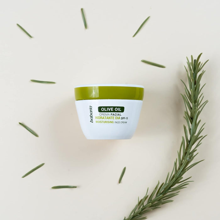 Babaria Pack Tratamiento Facial Olive Oil con Aceite de Oliva. Incluye Crema de Día con SPF15 y Crema de Noche Antiarrugas (2x50ml). Fórmula vegana sin parabenos. Babaria - detalle