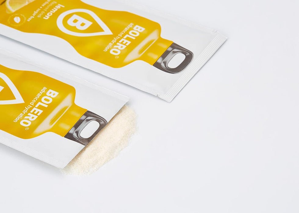 Bolero Bebida Instantánea en Polvo Sabor Limón, Caja de 24x9g. Un refresco bajo en calorías y sin azúcar con Stevia, ideal para la hidratación diaria o durante el deporte. Bolero - pack