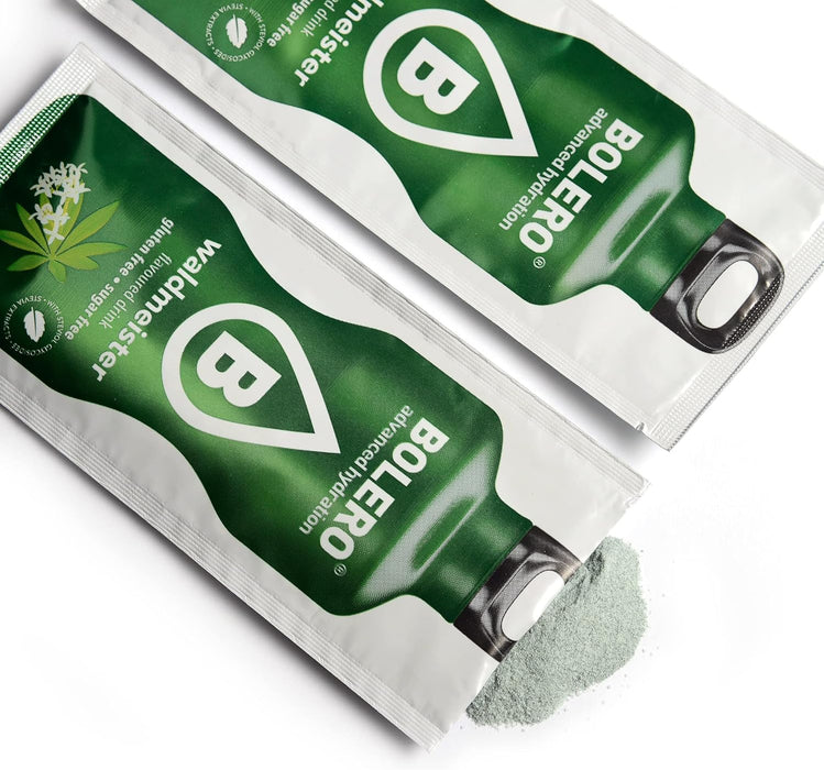 Bolero Bebida sin Azúcar sabor Aspérula, pack de 24 sobres de 9g. Refresco instantáneo bajo en calorías y carbohidratos, endulzado con Stevia y con Vitamina C añadida. Bolero - detalle