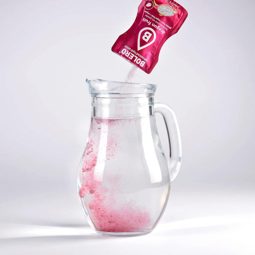 Bolero Drinks Fruta del Dragón, pack de 24 sobres de 3g. Bebida refrescante en polvo soluble, sin azúcar y con Stevia. Una opción baja en calorías para hidratarte con sabor. Bolero - pack