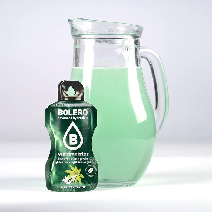 Bolero Sticks Sabor Aspérula, caja de 24 sobres de 3g. Bebida en polvo para preparar un refresco sin azúcar, con Stevia, Vitamina C y bajo en calorías para llevar. Bolero - detalle