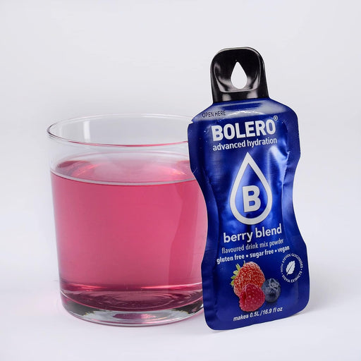 Bolero Sticks Sabor Frutos del Bosque, Caja de 12x3g. Bebida hidrosoluble sin azúcar, con Stevia y Vitamina C para una hidratación refrescante y saludable. Bolero - pack