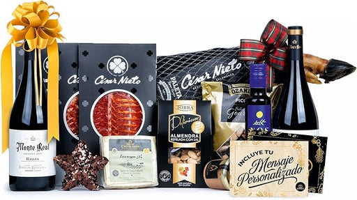 Cesta de Navidad con Paleta Ibérica Cebo Cia&Co Lote A403. Un regalo gourmet con Paleta Ibérica, bebidas premium, ibéricos, queso y un gran surtido de dulces. Cia&Co - frontal