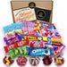 Lote Regalo con +45 Chuches y 450g de Gominolas Sin Gluten. Un surtido de Cia&Co con Kit Kat, Huesitos y Oreo, ideal para niños y celíacos, con tarjeta personalizable. Cia&Co - frontal