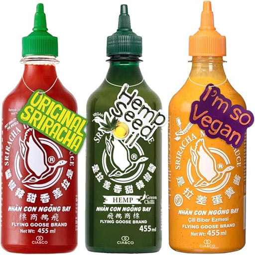 Pack Degustación Sriracha Flying Goose: Original (🌶️🌶️), Mayo Spice (🌶️) y la exclusiva Green Cáñamo Oil (🌶️) de edición limitada en un set de 3x455ml. Cia&Co - frontal
