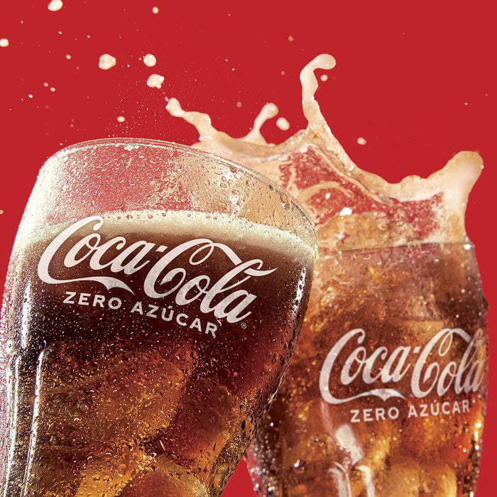 Coca-Cola Zero Azúcar, pack de 24 latas de 330ml. El refresco de cola con todo el sabor original, pero sin azúcar y sin calorías, en un envase 100% reciclable. Coca-Cola - lateral