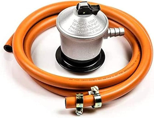 Com Gas Kit de Instalación para Gas Butano. Incluye manguera de 1,5 metros, regulador de 30gr y dos abrazaderas. Un set completo y seguro para tu cocina o estufa de gas. Com Gas - frontal