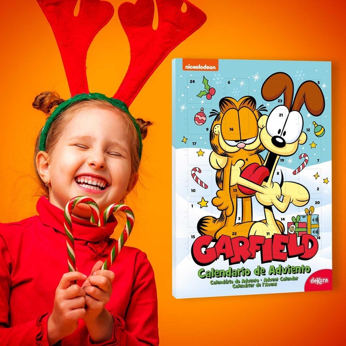 Dekora Calendario de Adviento de Garfield, 50g. Una cuenta atrás para la Navidad muy divertida y perezosa con 24 chocolatinas de cremoso chocolate con leche. Dekora - presentacion