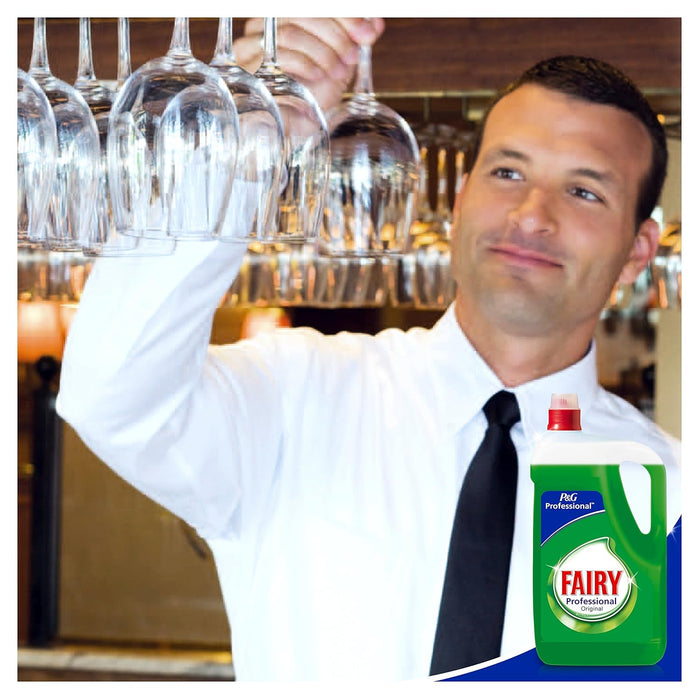 Fairy Professional Lavavajillas a Mano, formato 10 L (2x5 L). Detergente líquido concentrado con fórmula profesional para eliminar 5 veces más grasa y limpiar hasta 100.000 platos. Fairy - uso
