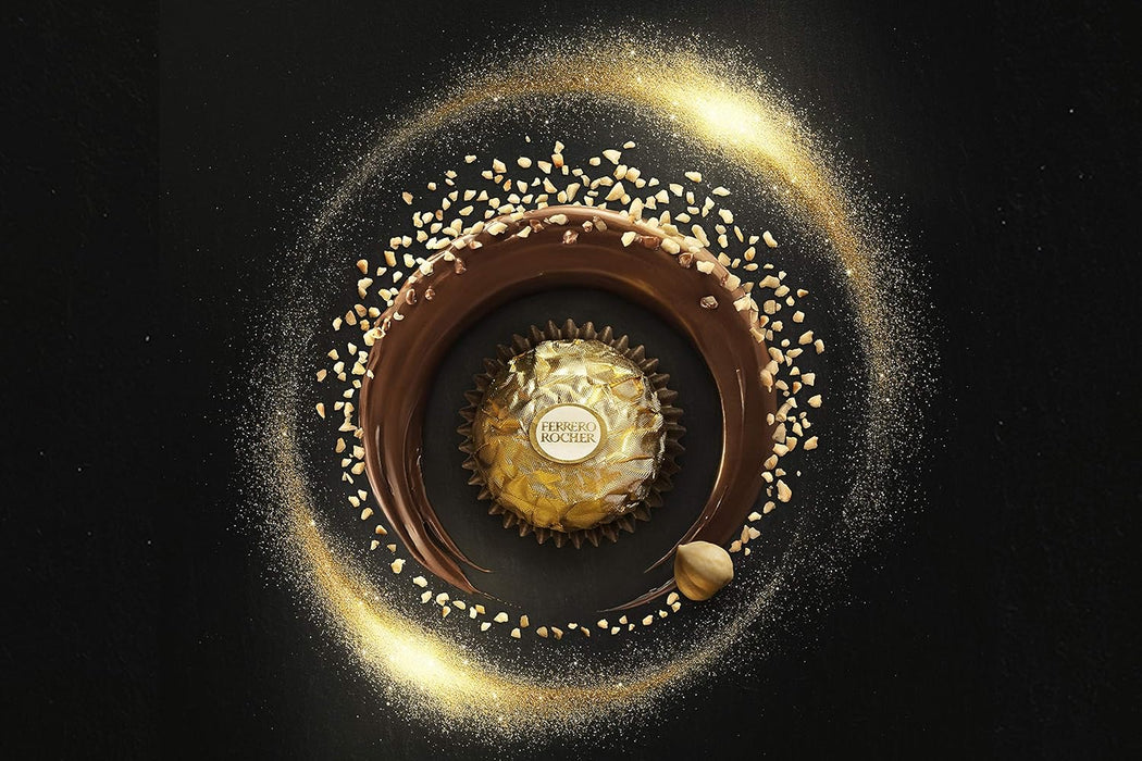 Ferrero Rocher, Caja de 30 Bombones de Chocolate con Leche y Avellanas (375g). Un clásico atemporal ideal para regalar en Navidad o cualquier ocasión especial y compartir en familia. Ferrero Rocher - presentacion