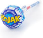 Caja de 100 Caramelos con Palo Kojak Pintalenguas sabor Mora de Fiesta. El caramelo más divertido, relleno de chicle, que pinta la lengua de azul. Ideal para fiestas. Fiesta - detalle