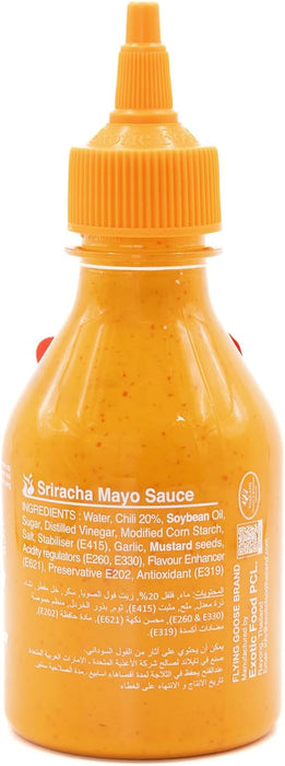 Salsa Sriracha Mayo Flying Goose (200 ml). La fusión perfecta de mayonesa cremosa y el auténtico picante de la salsa de chile Sriracha. Ideal para dipear y aderezar. Flying Goose - detalle