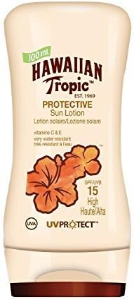 Hawaiian Tropic Loción Solar Protectora SPF 15 (100ml). Consigue un bronceado dorado y luminoso de forma segura con esta loción hidratante de aroma a coco, en un práctico formato de viaje. Hawaiian Tropic - ingredientes