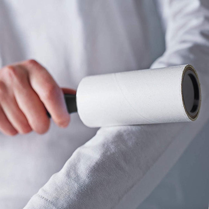 IKEA BÄSTIS Kit Ahorro: 1 Rodillo Quitapelusas + 4 Recambios. Un total de 300 hojas y 55 metros de limpieza para un hogar libre de pelos y pelusas. Ikea - presentacion