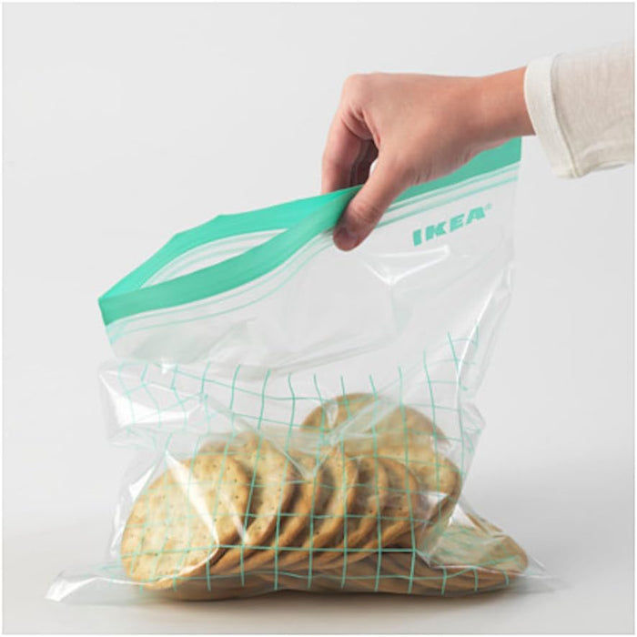 Ikea ISTAD Pack de 30 Bolsas de Congelación Grandes y Reutilizables. Incluye 15 bolsas de 6L y 15 de 4,5L, perfectas para almacenar grandes alimentos, ropa o para organizar tus viajes. Ikea - zoom