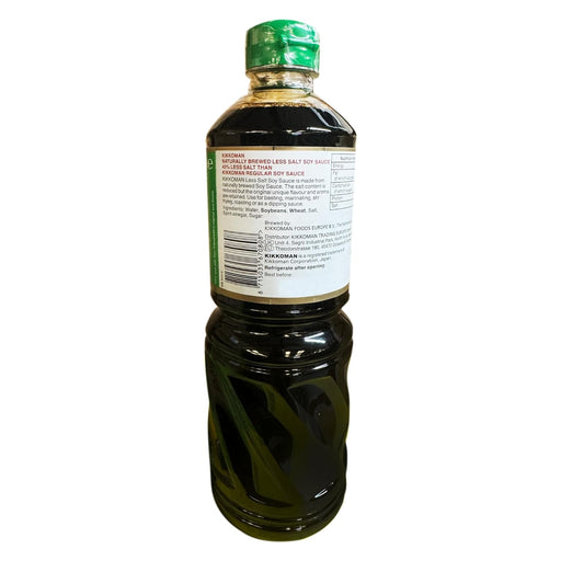 Kikkoman Salsa de Soja Baja en Sal, Botella de 1 Litro. Disfruta del auténtico sabor umami de la salsa de soja fermentada naturalmente, ahora con un 43% menos de sal para una cocina más saludable. Kikkoman - pack