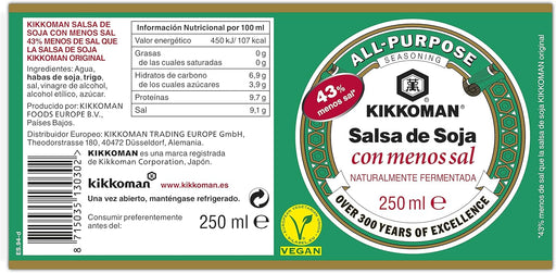 Salsa de Soja Kikkoman Baja en Sal de 250ml. Disfruta de todo el sabor y el aroma de la salsa de soja fermentada naturalmente, pero con un 43% menos de sodio. Kikkoman - pack