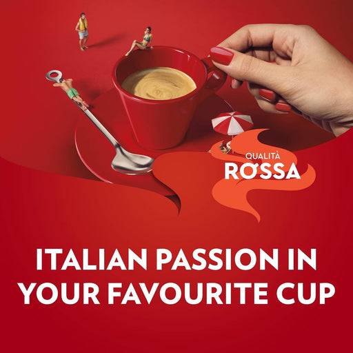 Café Molido Lavazza Qualità Rossa en paquete de 500g. El café italiano icónico, ideal para preparar espresso, cappuccino o latte macchiato con un sabor intenso y equilibrado. Lavazza - pack