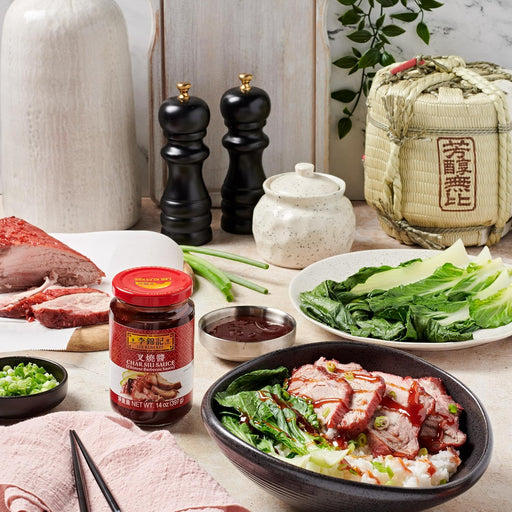 Lee Kum Kee Salsa Char Siu (Barbacoa China), 397g. La marinada auténtica para recrear el delicioso y laqueado cerdo asado cantonés (Char Siu) en tu propia casa de forma fácil. Lee Kum Kee - pack