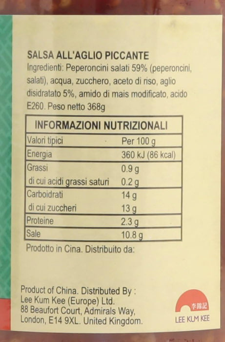 Pack de 3 Botes de Salsa de Chile con Ajo Lee Kum Kee (3x368g). Una salsa picante y aromática, ideal para dar un toque de sabor intenso a tus platos favoritos. Lee Kum Kee - detalle