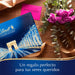 Lindt CHAMPS-ÉLYSÉES Caja de Bombones Surtidos, 469g. Un exquisito viaje por la alta chocolatería con una selección de pralinés únicos, ideal para regalar y compartir en momentos especiales. Lindt - lateral