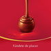 Pack de 2 Cajas de Bombones Lindt Lindor de Chocolate con Leche (2x200g). El capricho perfecto con una delicada cobertura y un corazón irresistiblemente cremoso. Lindt - lateral