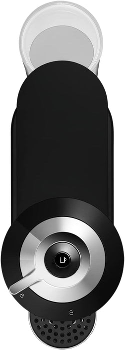Cafetera Nespresso Vertuo Next de Krups en Negro Mate. Una máquina de café de cápsulas con un diseño elegante, tecnología Centrifusion, 5 tamaños de taza y conectividad inteligente. Nespresso - lateral
