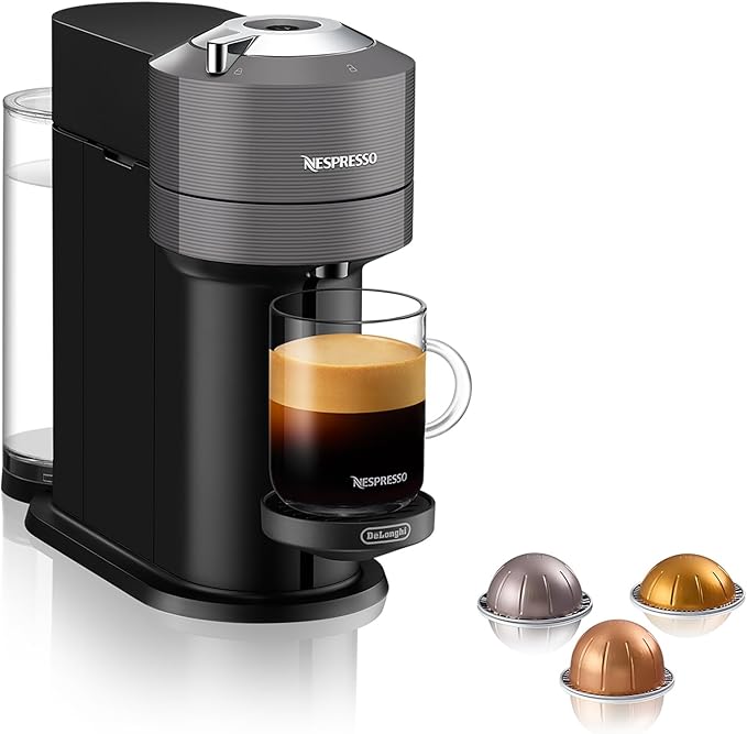 Cafetera Nespresso Vertuo Next de Magimix en Gris Oscuro. Una máquina automática para 5 tamaños de taza, con tecnología Centrifusion y conectividad inteligente. Nespresso - frontal