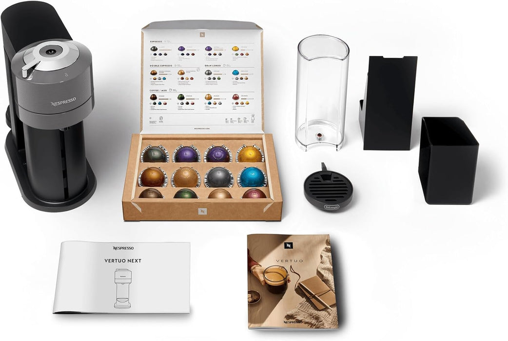 Cafetera Nespresso Vertuo Next de Magimix en Gris Oscuro. Una máquina automática para 5 tamaños de taza, con tecnología Centrifusion y conectividad inteligente. Nespresso - zoom