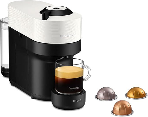 Cafetera Nespresso Vertuo Pop de Krups, Color Coconut White. Una máquina de café de cápsulas con tecnología Centrifusion para 4 tamaños de taza y fabricada con plástico reciclado. Nespresso - frontal