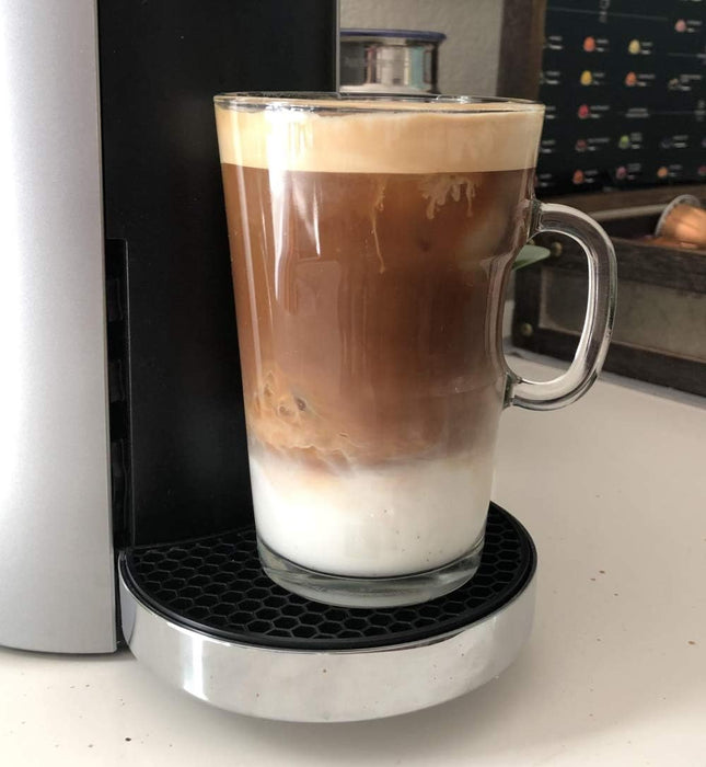 Juego de 2 Vasos de Receta Nespresso View Collection (270 ml). Un set de dos tazas de cristal templado, ideales para tus preparaciones de café con leche como Latte o Cappuccino. Nespresso - detalle
