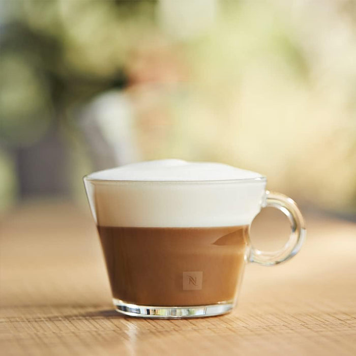 Nespresso Aeroccino 3, Espumador de Leche, Negro. Crea una espuma de leche perfecta, caliente o fría, para tus cappuccinos y lattes con solo pulsar un botón. Rápido, silencioso y fácil de limpiar. Nespresso - extra