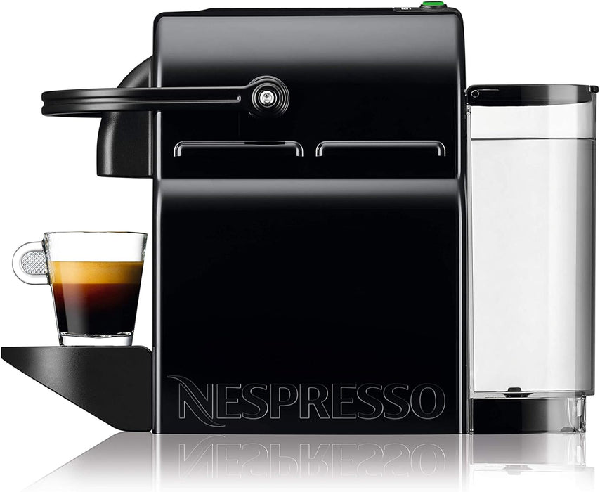 Nespresso De'Longhi Inissia EN80.B, Cafetera de Cápsulas, Negro. La cafetera compacta, rápida y fácil de usar para disfrutar de un café Nespresso perfecto con 19 bares de presión. Nespresso - presentacion