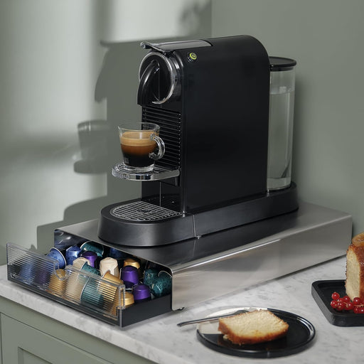Nespresso Drawer Display, Dispensador de Cápsulas en Cajón de Acero Inoxidable. Almacena y organiza hasta 60 cápsulas Original o 44 Vertuo bajo tu cafetera, optimizando el espacio con elegancia. Nespresso - pack