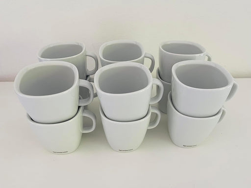 Nespresso Professional Juego de 12 Tazas de Café Lungo (160ml) con Platos. El set de cristalería perfecto para servir un Lungo de calidad profesional en tu oficina, negocio o en casa. Nespresso - pack