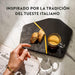 Pack de 50 cápsulas de café Nespresso Volluto. Espresso de tueste ligero con un perfil dulce y afrutado, y notas a galleta. Intensidad suave (4/13). Nespresso - presentacion