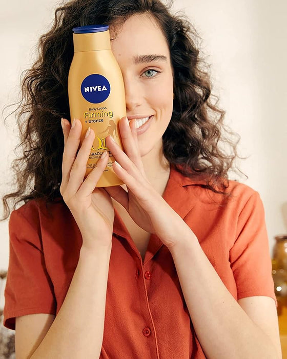 NIVEA Q10 Loción Corporal Reafirmante y Autobronceadora, 400ml. Consigue una piel visiblemente más firme en 10 días y un bronceado natural y gradual con esta loción 2 en 1. Nivea - ingredientes