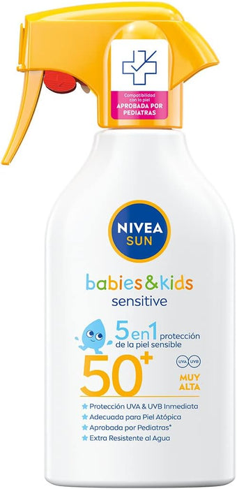 NIVEA SUN Babies & Kids Sensitive Spray Solar FP50+ (270ml): Muy alta protección para la piel delicada de bebés (desde 6 meses) y niños, aprobada por pediatras. Nivea - zoom