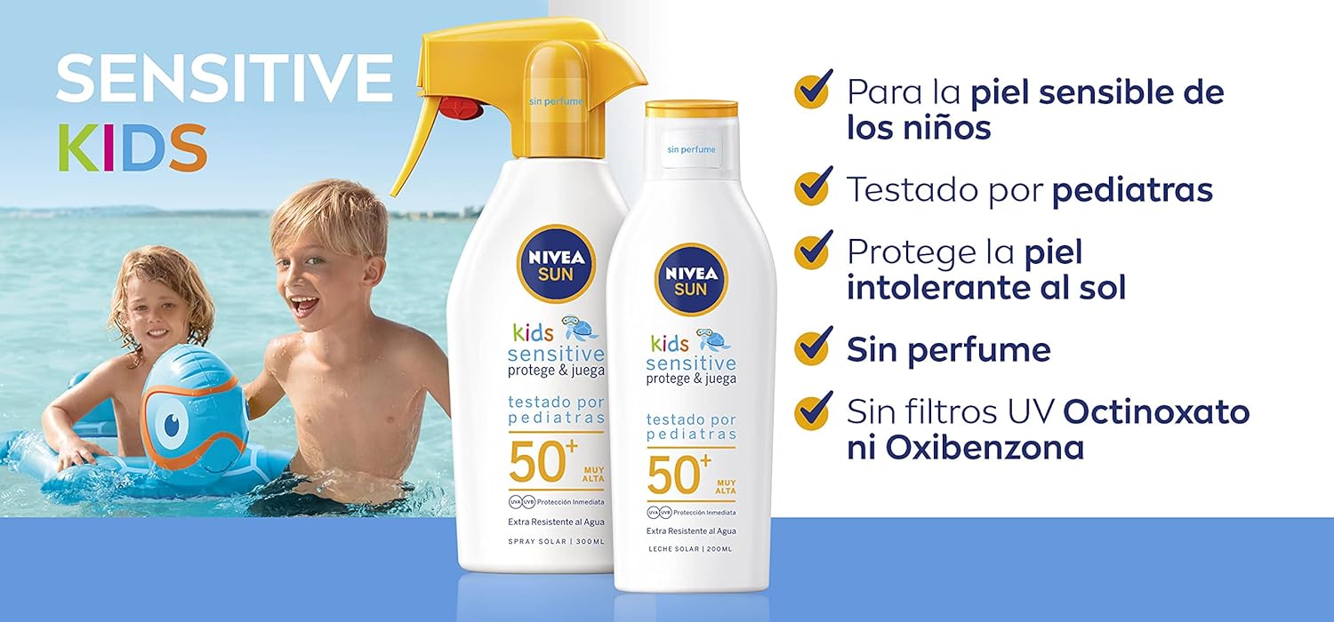 NIVEA SUN Kids Sensitive Protege & Juega Spray Solar FP50+ (300ml): Muy alta protección para la piel sensible de los niños, extra resistente al agua y en formato pistola. Nivea - pack