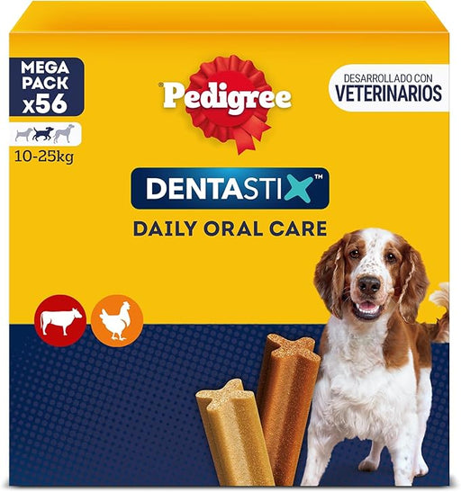 Pedigree Dentastix para Perros Medianos, pack ahorro de 56 sticks. Snack dental de uso diario para una higiene oral completa, reduce el sarro y mantiene el aliento fresco. Pedigree - frontal