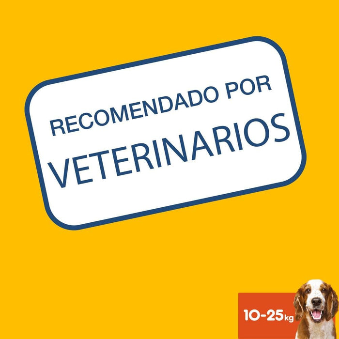 Pedigree Dentastix para Perros Medianos, pack ahorro de 56 sticks. Snack dental de uso diario para una higiene oral completa, reduce el sarro y mantiene el aliento fresco. Pedigree - zoom