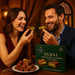 32 Delicias de Chocolate Dubai Gourmet, 500g. Bombones de lujo con pistacho y kadayif crujiente, presentados en una elegante caja de regalo con letras doradas. Premium Moments - lateral