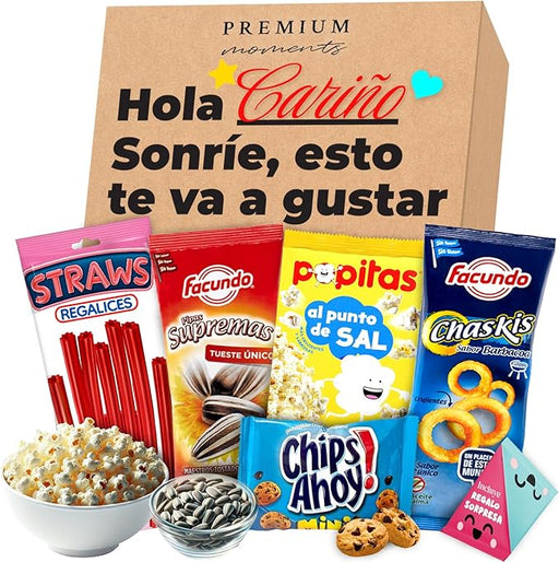 Premium Moments Caja de Snacks para Tardeo y Noche de Película. Un pack sorpresa personalizable con palomitas, pipas, Chaskis, Chips Ahoy, regalices y un amuleto coleccionable. Premium Moments - frontal