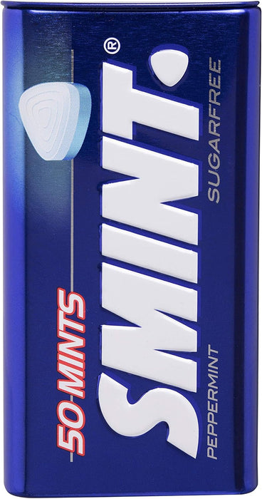 Smint Tin Menta, pack de 12 latas de 35 gr. Caramelos comprimidos sin azúcar con un potente sabor a menta para un golpe de frescor intenso y duradero en cualquier momento. Smint - detalle