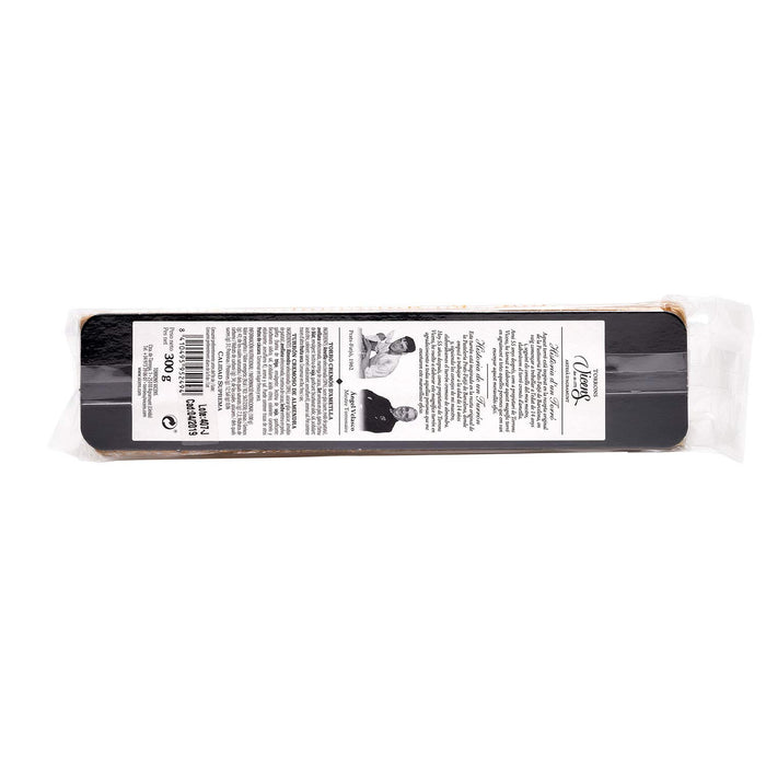 Torrons Vicens Turrón "Historia" Cremoso de Almendra, 300g. Una receta original recuperada por el maestro Àngel Velasco con almendra, avellana y un toque de galleta crujiente. Torrons Vicens - pack